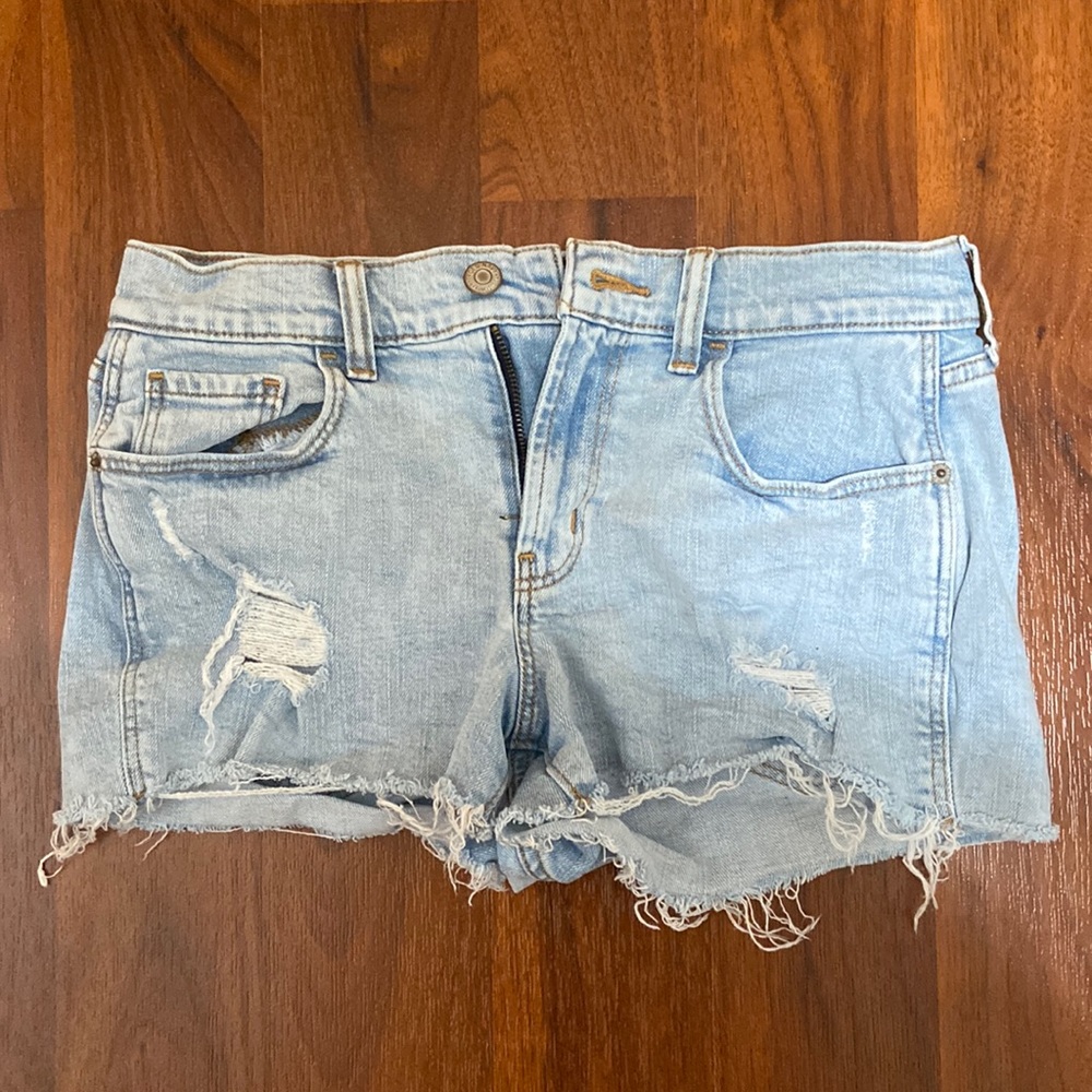 Light wash Boyfriend Shorts